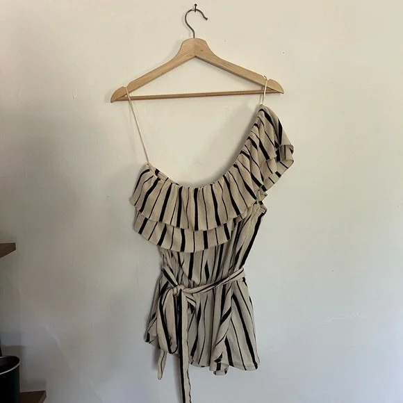 Anthropologie MAEVE Belted & Cream Striped Ruffled One-Shoulder Top | Size L - Picture 10 of 15